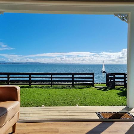 Red Rock Cottage, Beachfront Luxury Clarks Beach المظهر الخارجي الصورة