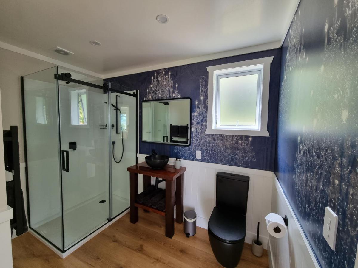 Red Rock Cottage, Beachfront Luxury Clarks Beach المظهر الخارجي الصورة