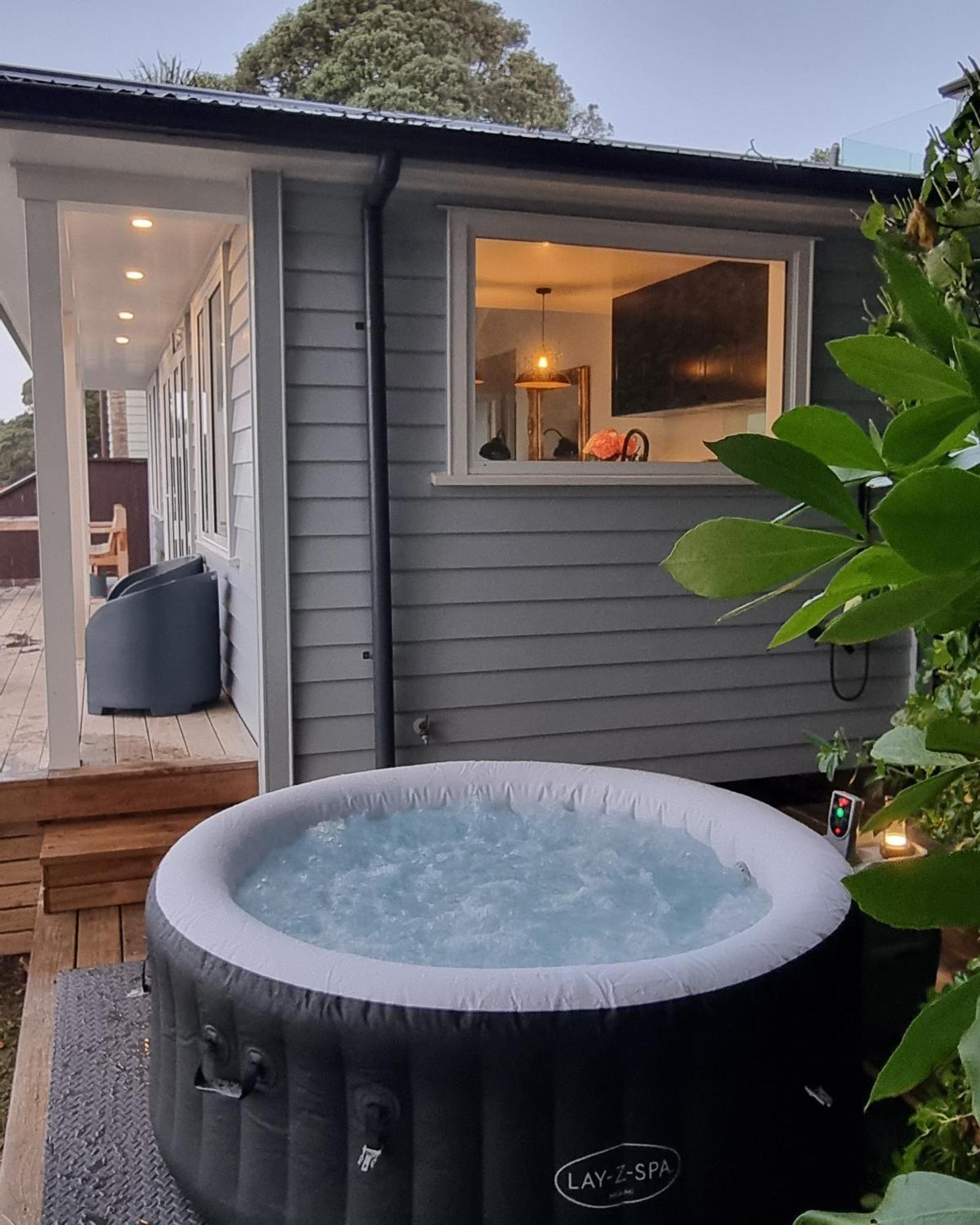 Red Rock Cottage, Beachfront Luxury Clarks Beach المظهر الخارجي الصورة